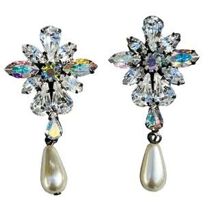 Vtg Tear Drop Pierced Earrings Opalescent Rhinestone Faux Pearl Bride Jewelry